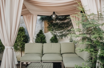 Medininkai summer yard, Vilnius